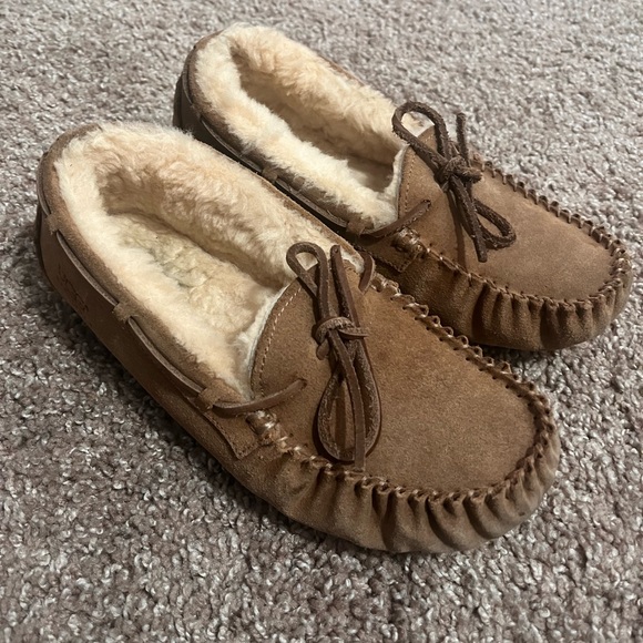 UGG Shoes - Ugg Dakota Chestnut Moccasins